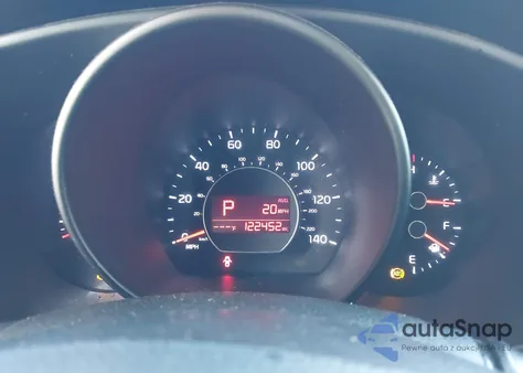 2015 Kia Soul z USA, uszkodzony, nr VIN KNDJN2A23F7129500